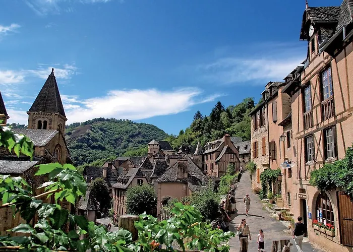 فيلة Ecogite Lalalandes Aveyron Saint-Parthem