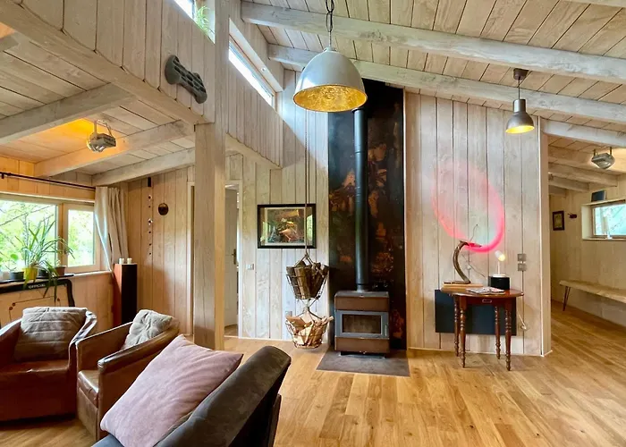 Ecogite Lalalandes Aveyron * Saint-Parthem